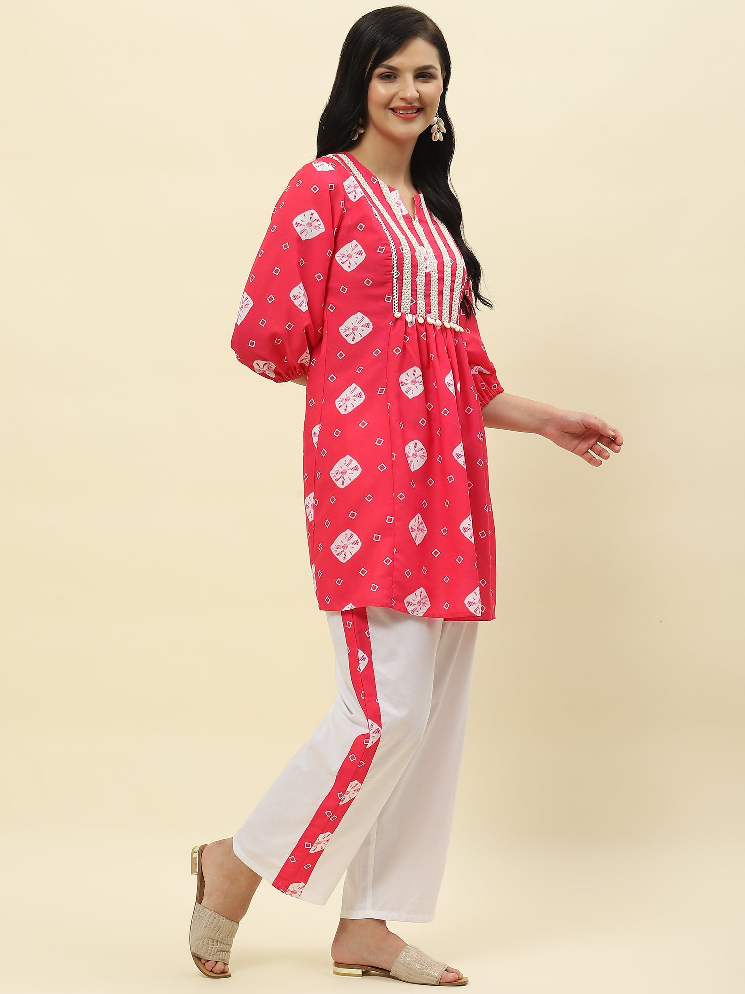 Pink bandhej print yoke detailed co-ord set