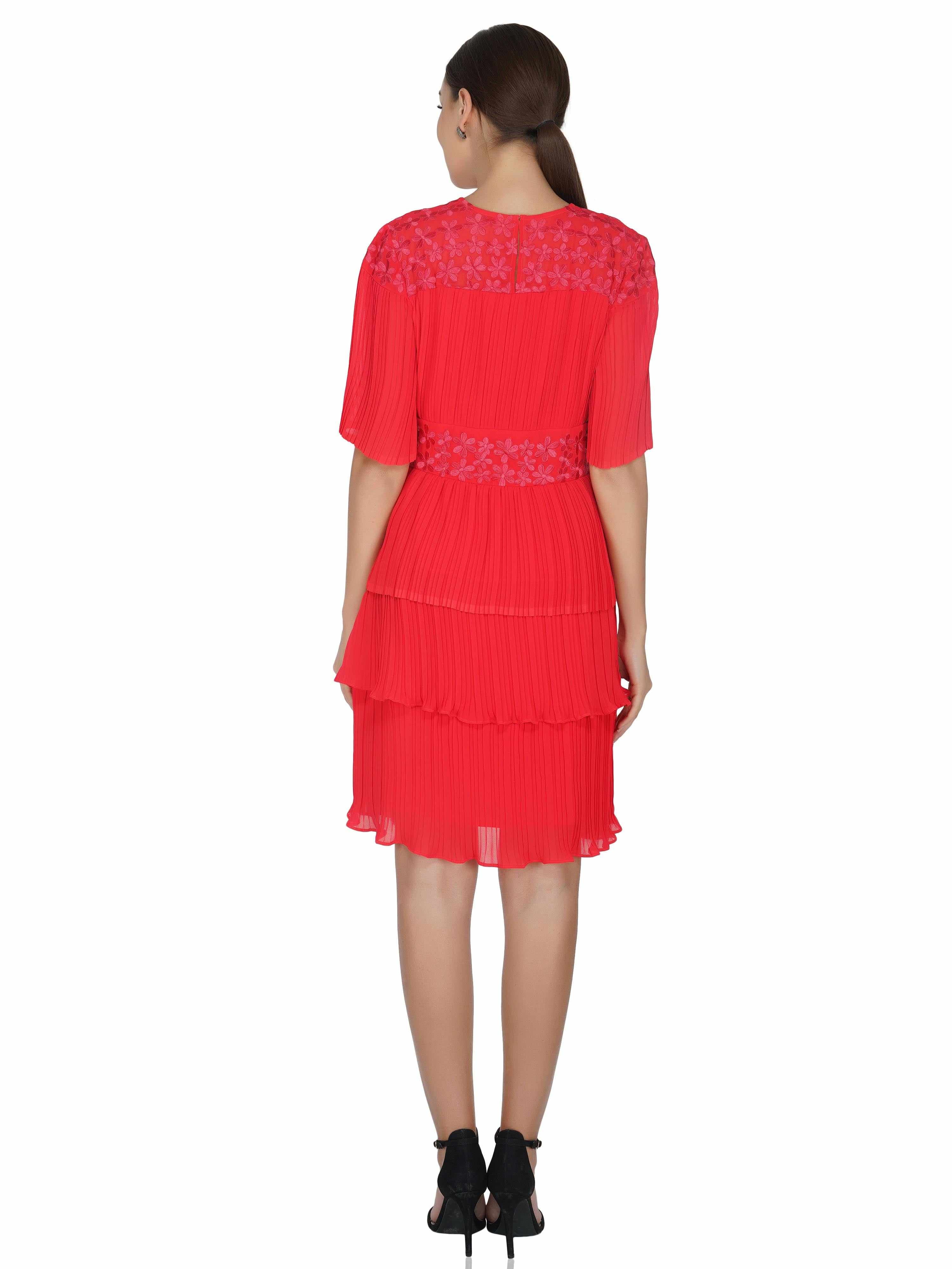 pleated tiered embroidery dress